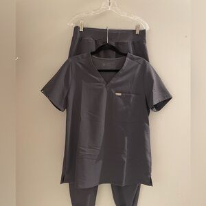 FIGS pride scrub set sz m charcoal zamora jogger catarina top technical